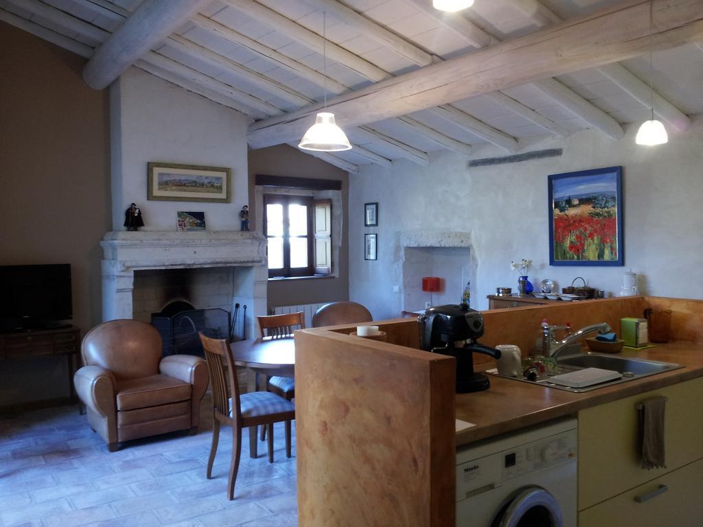 Apartamento Le Petit Domeynes Habitación foto